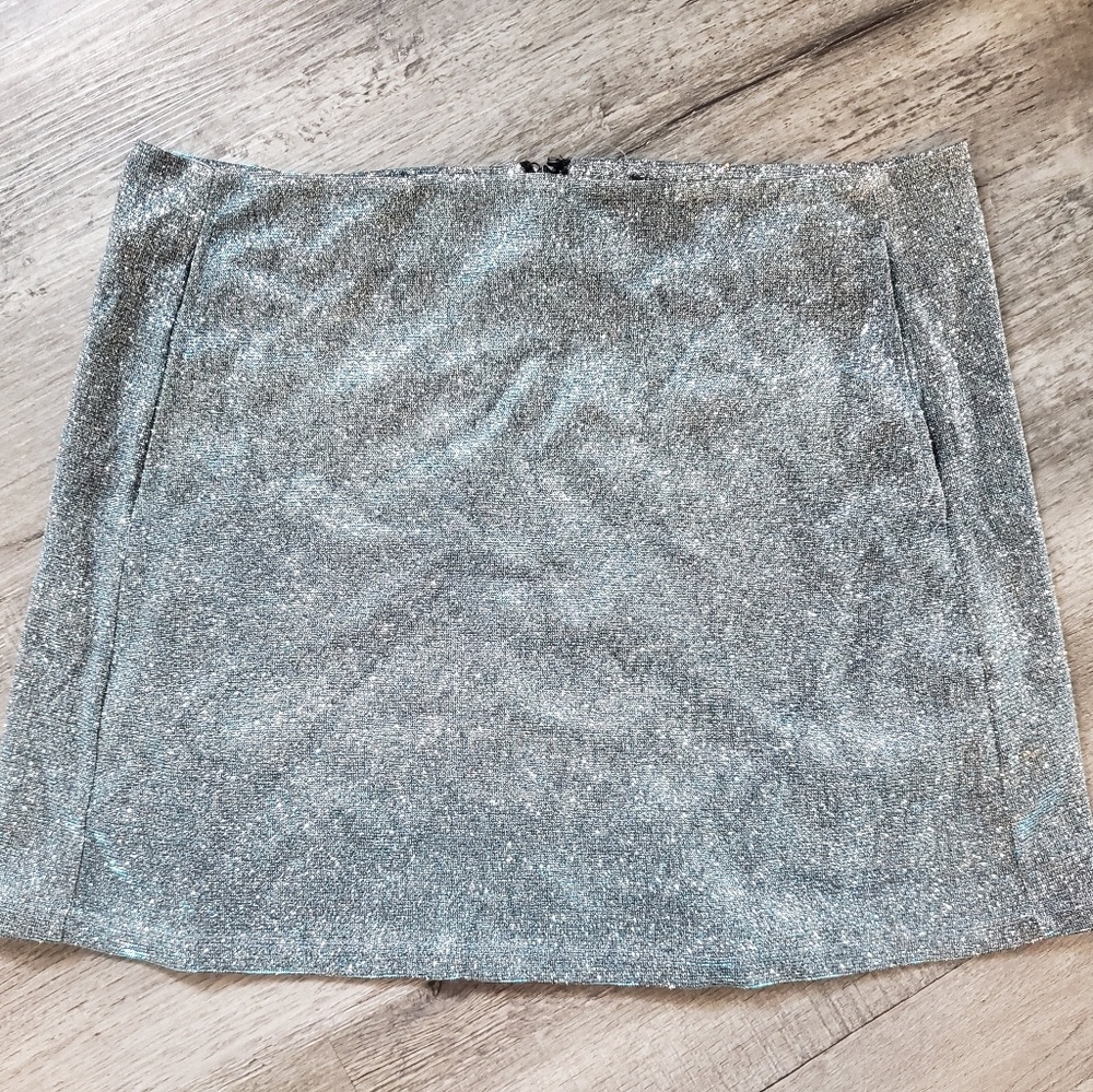 *NWT UO Moonbeam Blue Glitter Plisse Mini Skirt